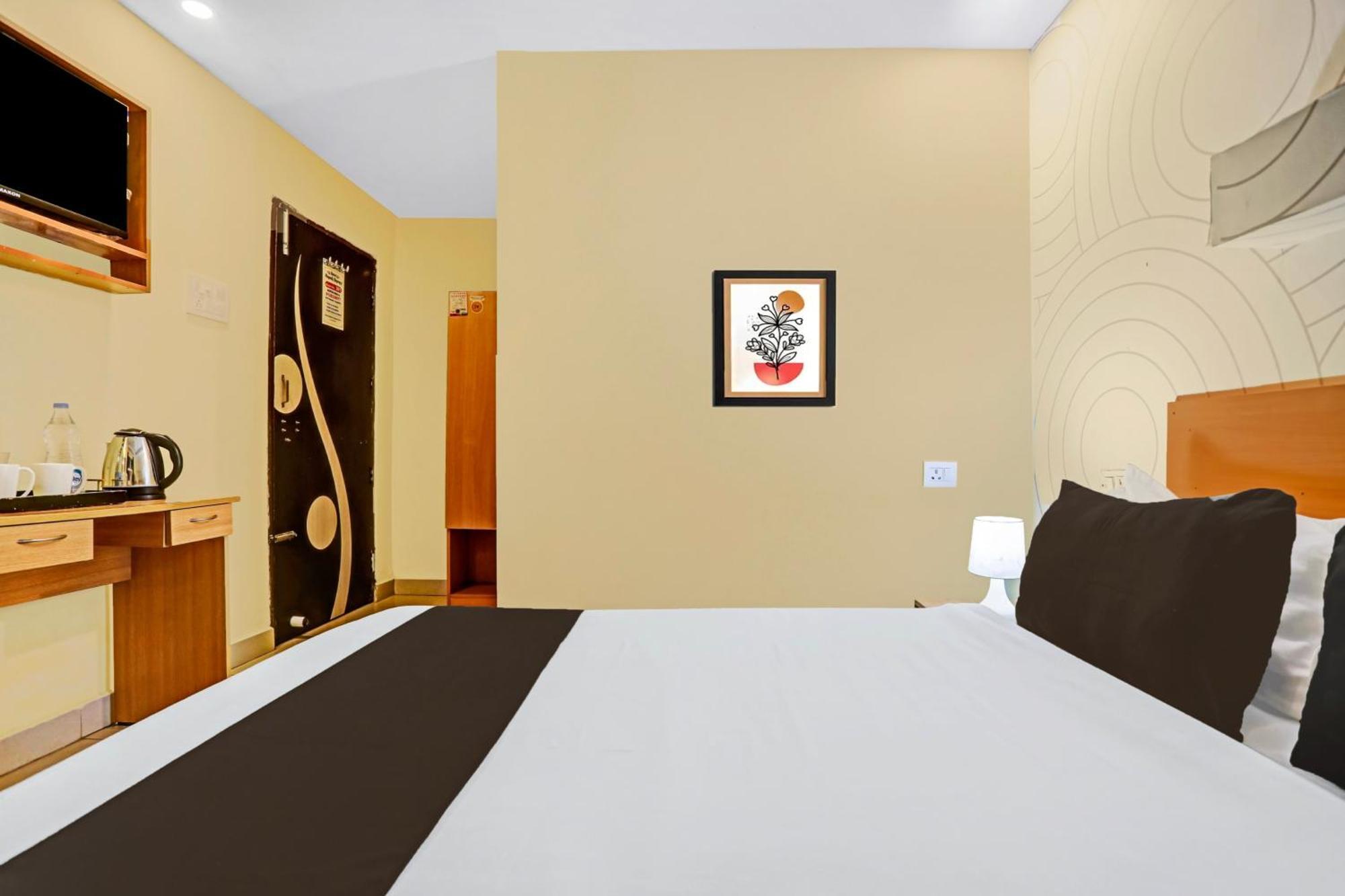 Super Hotel O Phulwarisharif Near Aiims Khagaul エクステリア 写真