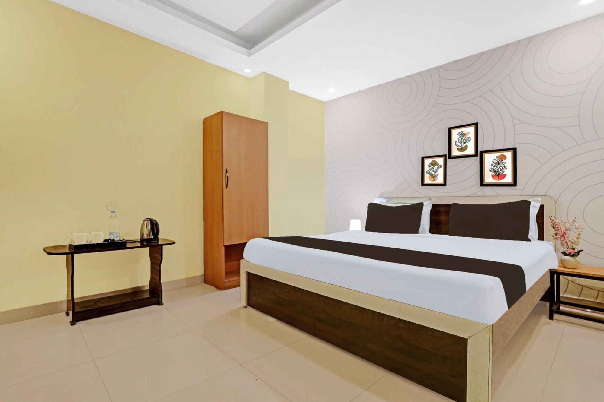 Super Hotel O Phulwarisharif Near Aiims Khagaul エクステリア 写真