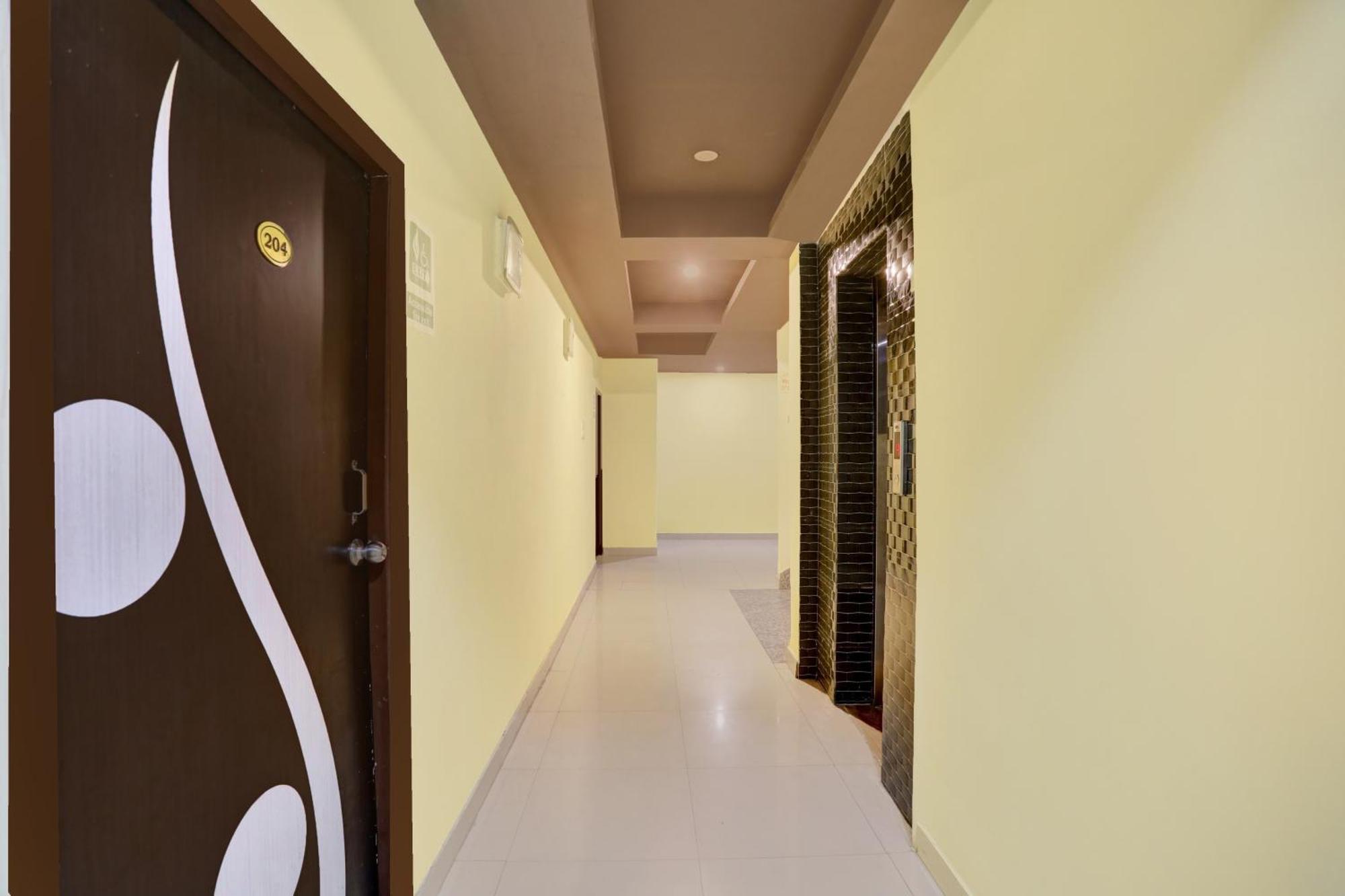 Super Hotel O Phulwarisharif Near Aiims Khagaul エクステリア 写真