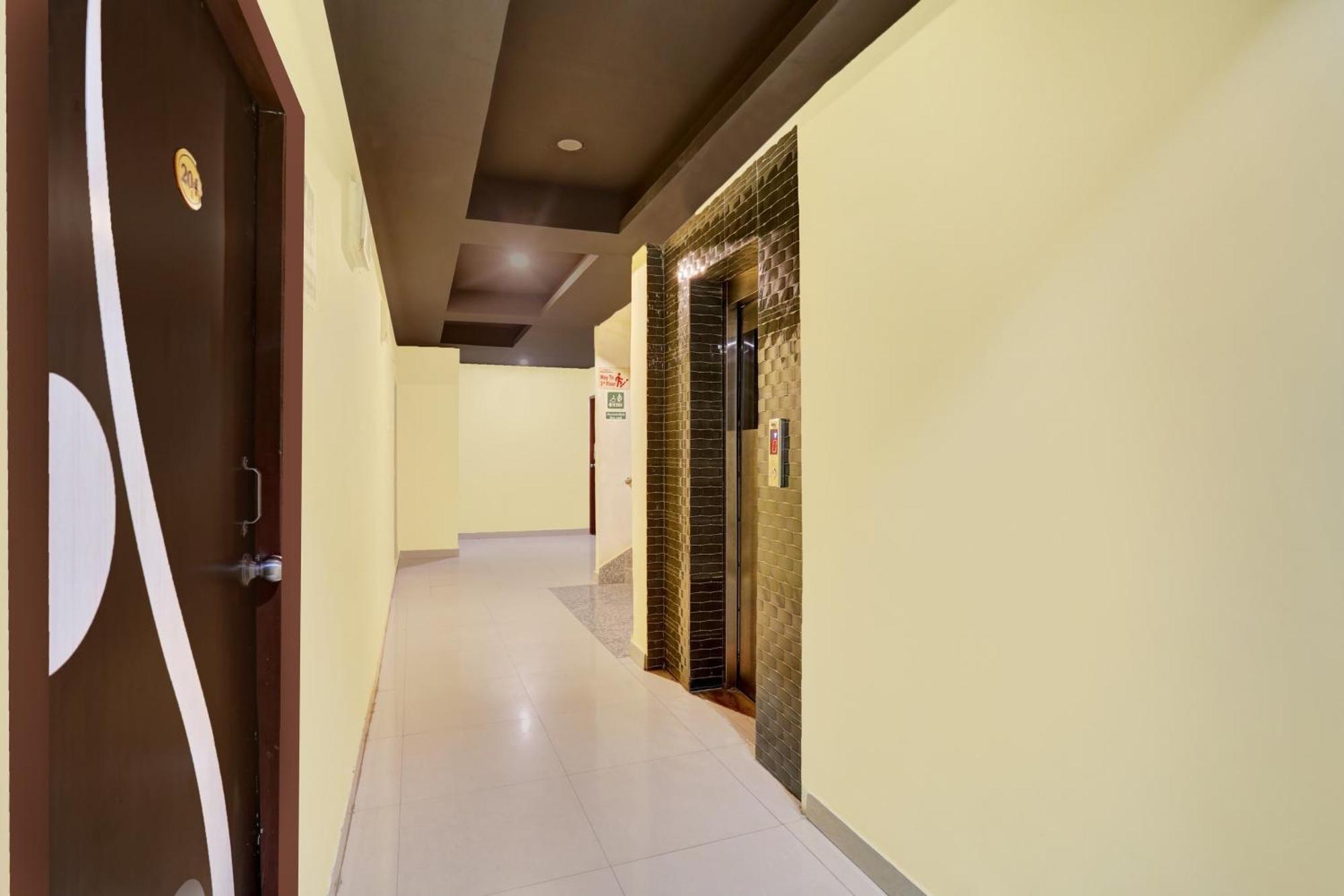 Super Hotel O Phulwarisharif Near Aiims Khagaul エクステリア 写真